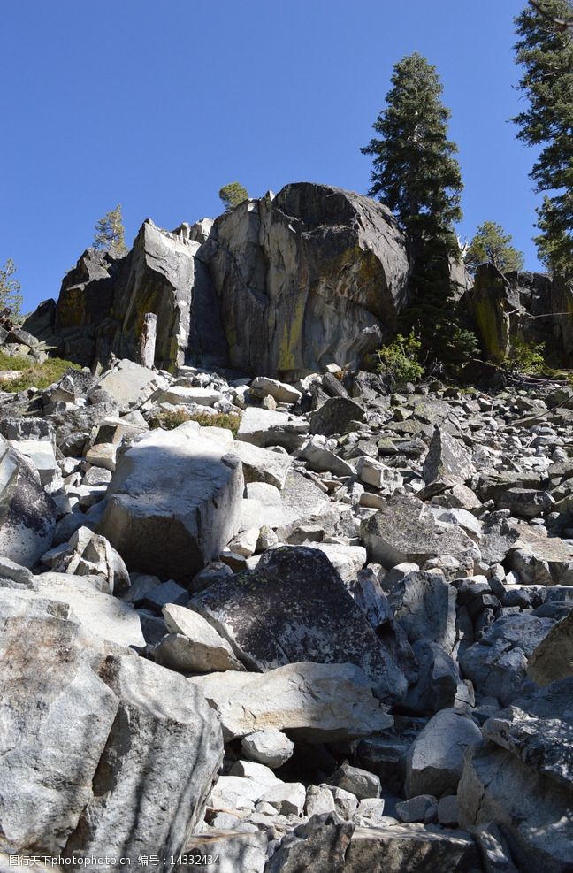 tahoe石头山图片