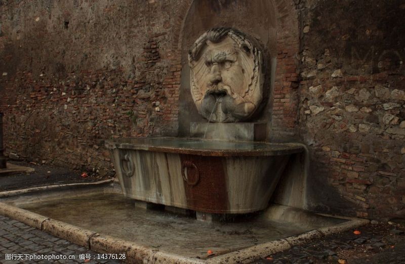 罗马喷泉图片