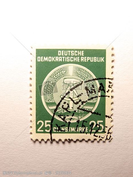 精美的绿色邮票