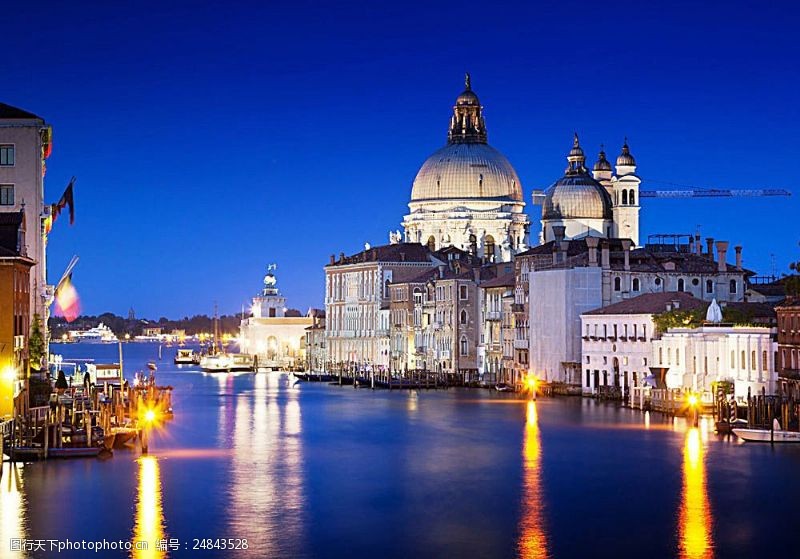 世界建筑设计威尼斯夜景