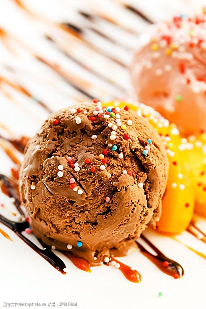 果味冰淇淋彩色糖果巧克力