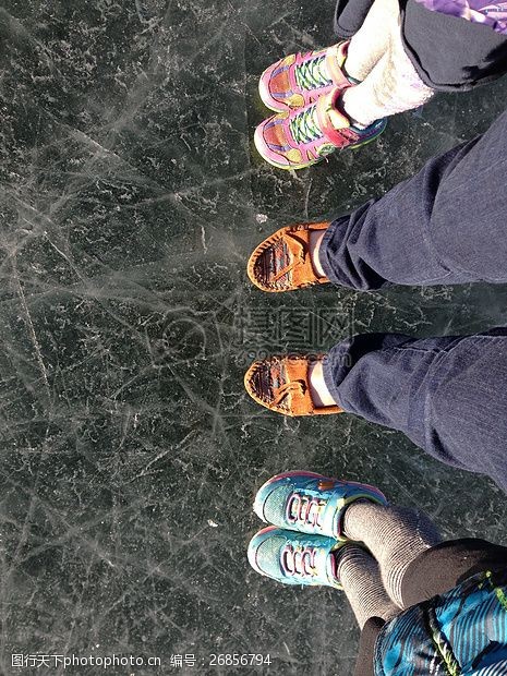 滑冰鞋脚