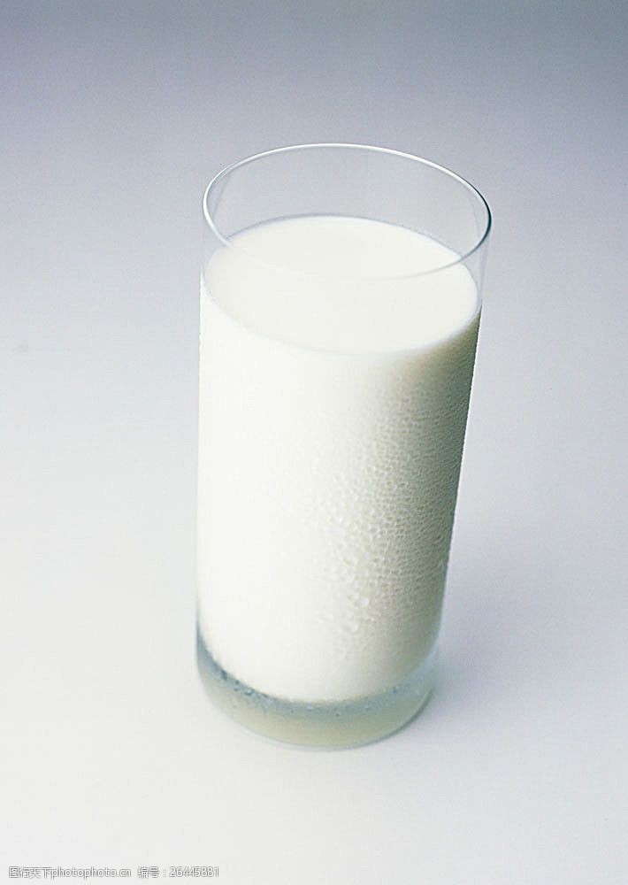 乳液一杯牛奶