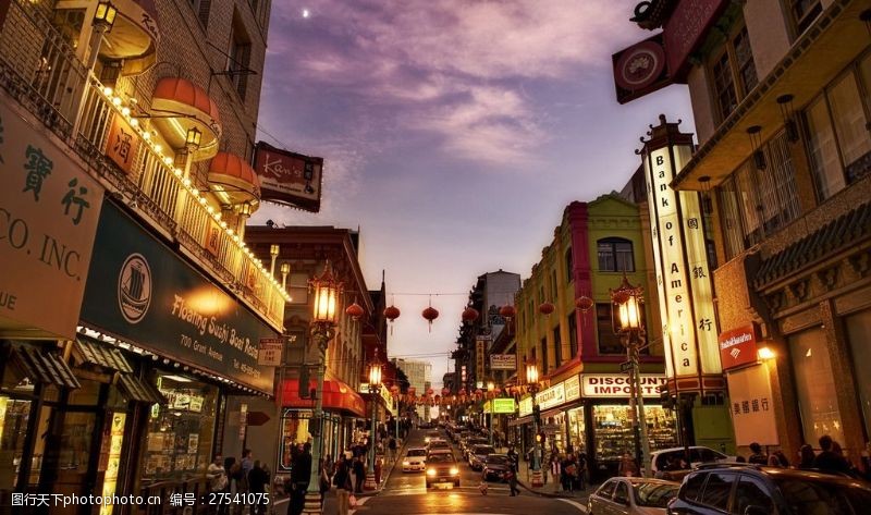 繁华大城唐人街夜景图片
