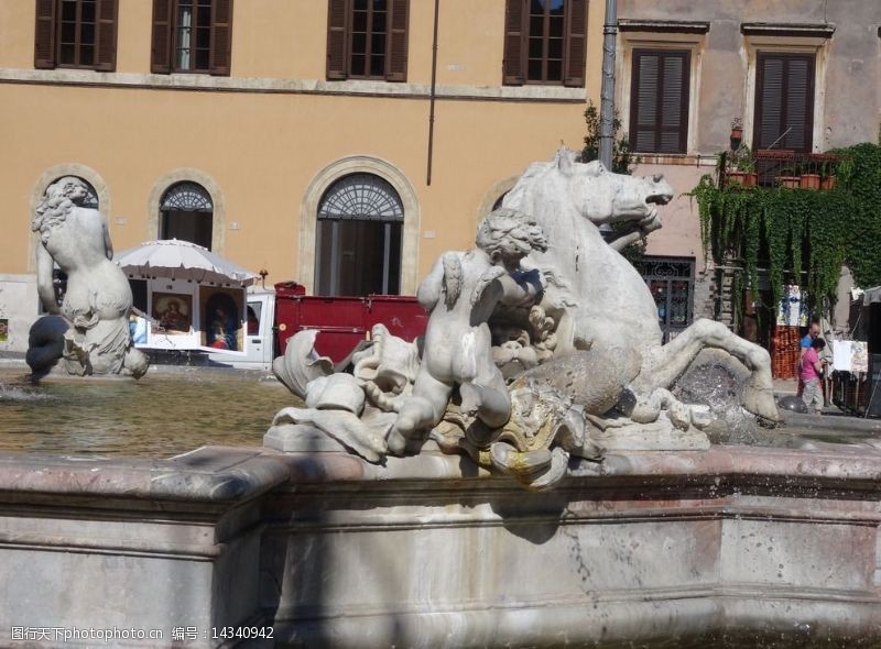 雕塑喷泉意大利罗马四河喷泉图片